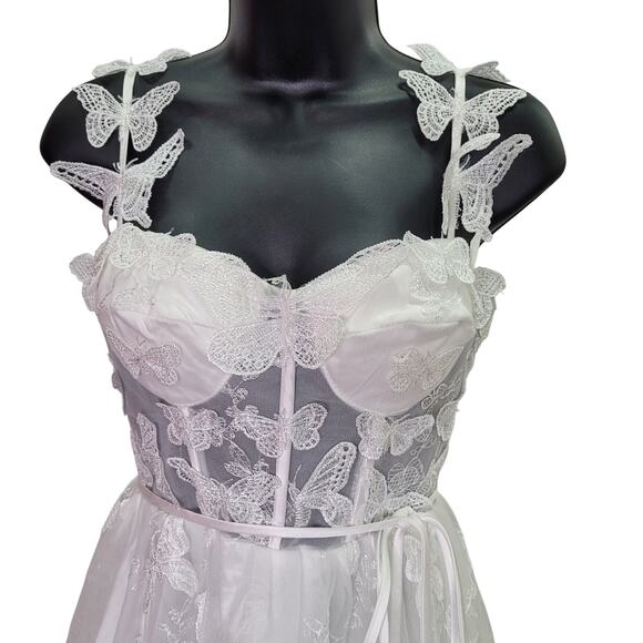 Sold - Picture 2 of 11